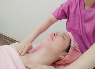 【無料体験会】新人セラピストの腸もみ無料体験