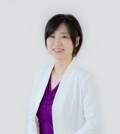 講師　坂本麻紀