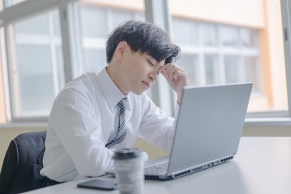 睡眠不足